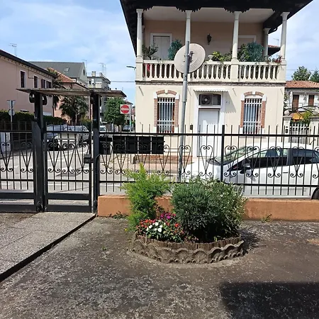 Bm Venice Апартаменты
